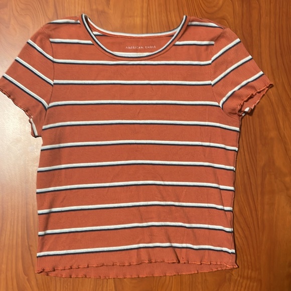 Cute American Eagle and Hollister Baby Tees - Picture 2 of 10